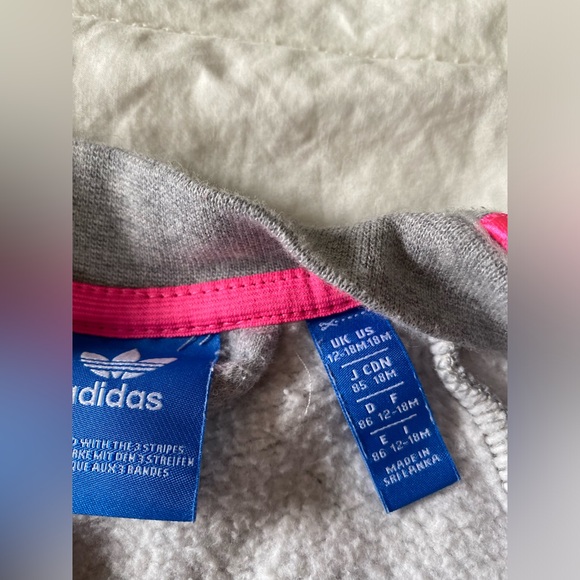 An Adidas girl sweater, grey with a pink adidas sign, 12-18 months - Picture 3 of 3